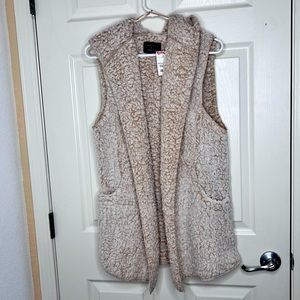 Love Tree Sweater Vest